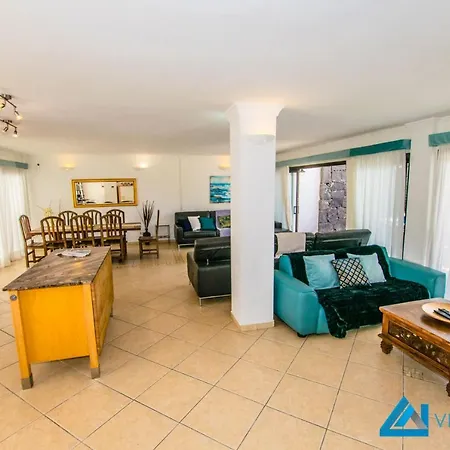 223 - Ventura By Now Ltd Villa Playa Blanca (Lanzarote)