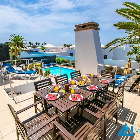 223 - Ventura By Now Ltd * プラヤ・ブランカ